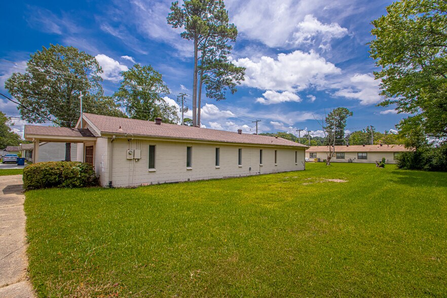 201 SW 3rd St, Bryant, AR à vendre - Photo de l’immeuble – Image 2 sur 21