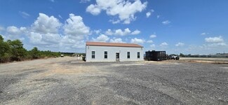 Plus de détails pour 21360 N Frontage Rd, Iowa, LA - Bureau à louer