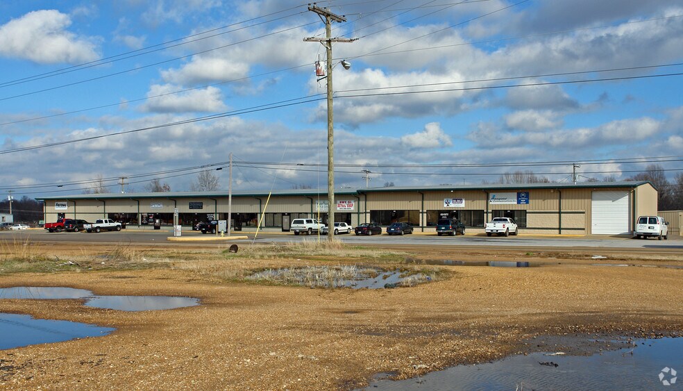 554-574 Highway 51 S, Batesville, MS à louer - Photo principale – Image 1 sur 3