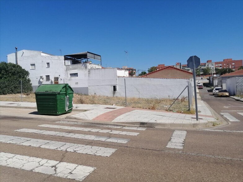 Camino Viejo de Mirandilla, Mérida, Badajoz à vendre - Photo principale – Image 2 sur 15