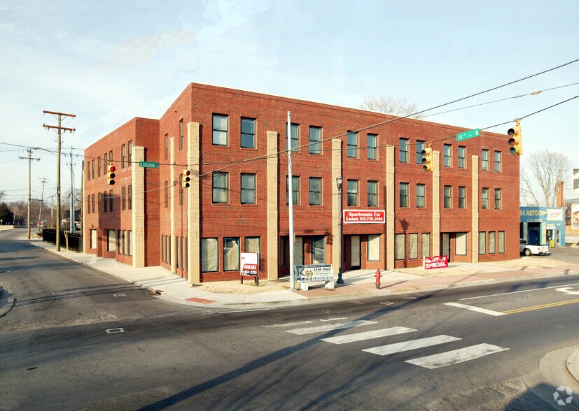 946 Jefferson St, Nashville, TN à louer - Photo de l’immeuble – Image 2 sur 14