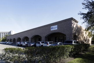 Plus de détails pour 8111 N Stadium Dr, Houston, TX - Bureau/Local commercial à louer