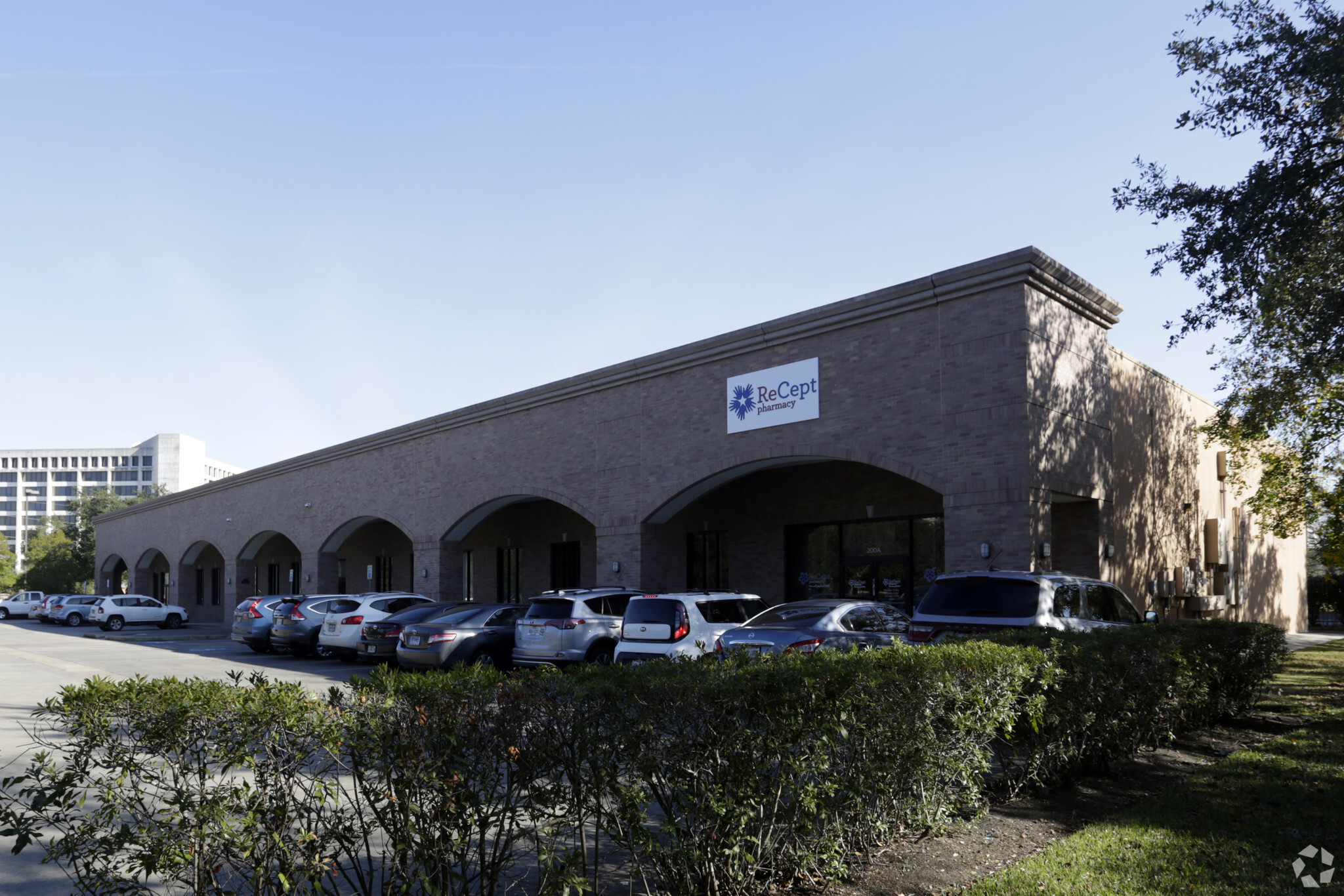 8111 N Stadium Dr, Houston, TX à louer Photo de l’immeuble– Image 1 sur 12