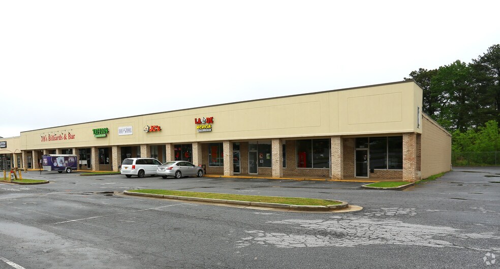 4150 Jonesboro Rd, Forest Park, GA à louer - Photo principale – Image 1 sur 11