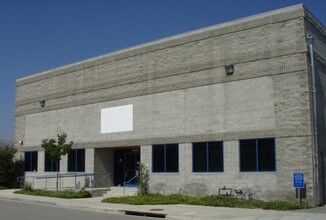 10060 Remmet Ave, Chatsworth, CA à louer Photo intérieure– Image 1 sur 1