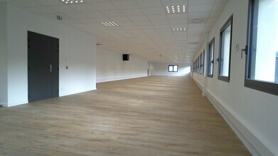 Avenue De La Fleuride, Aubagne à louer Photo intérieure– Image 2 sur 5