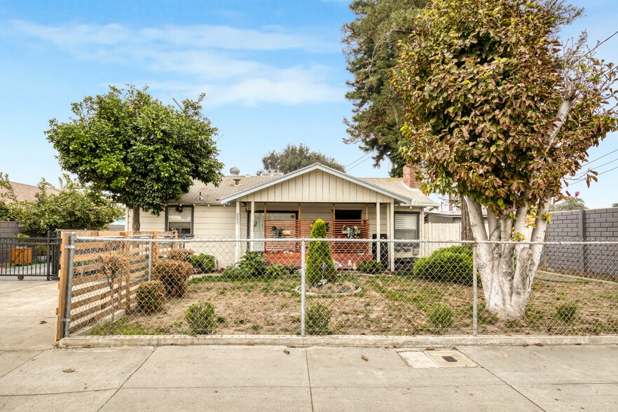 2252 Durfee Ave, El Monte, CA à vendre - Photo de l’immeuble – Image 3 sur 40