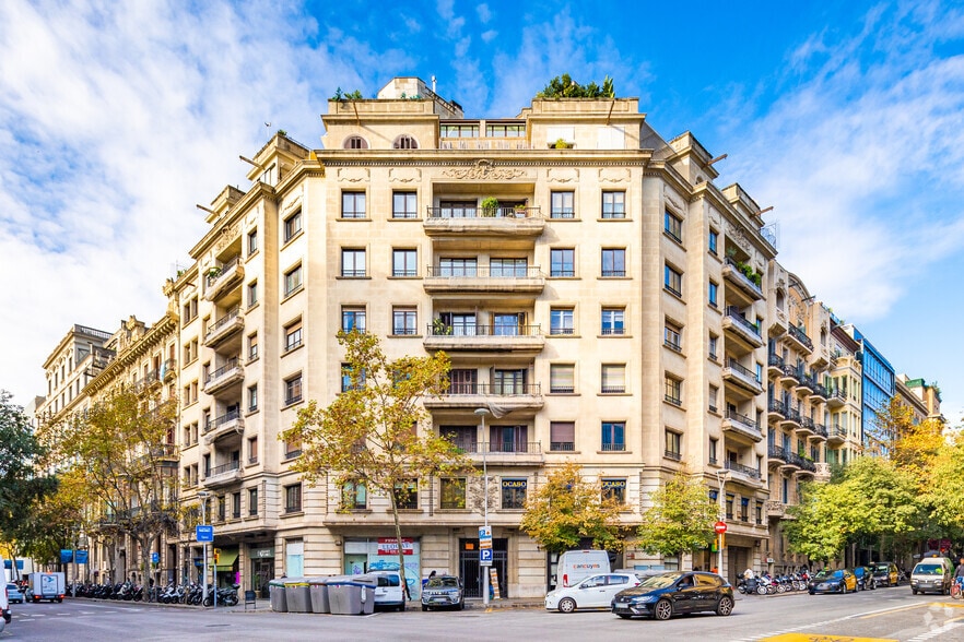 Bureau dans Barcelone, Barcelona à vendre - Photo principale – Image 1 sur 1