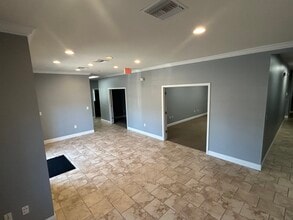 565 S Hercules Ave, Clearwater, FL à vendre Photo intérieure– Image 2 sur 12