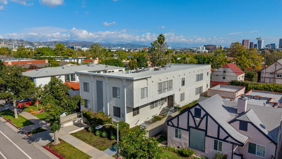 344 S Doheny Dr, Beverly Hills, CA à vendre - Photo de l’immeuble – Image 1 sur 10