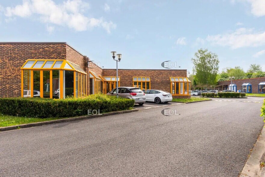 3 Allée Des Vendanges, Croissy-Beaubourg à louer - Photo de l’immeuble – Image 1 sur 12