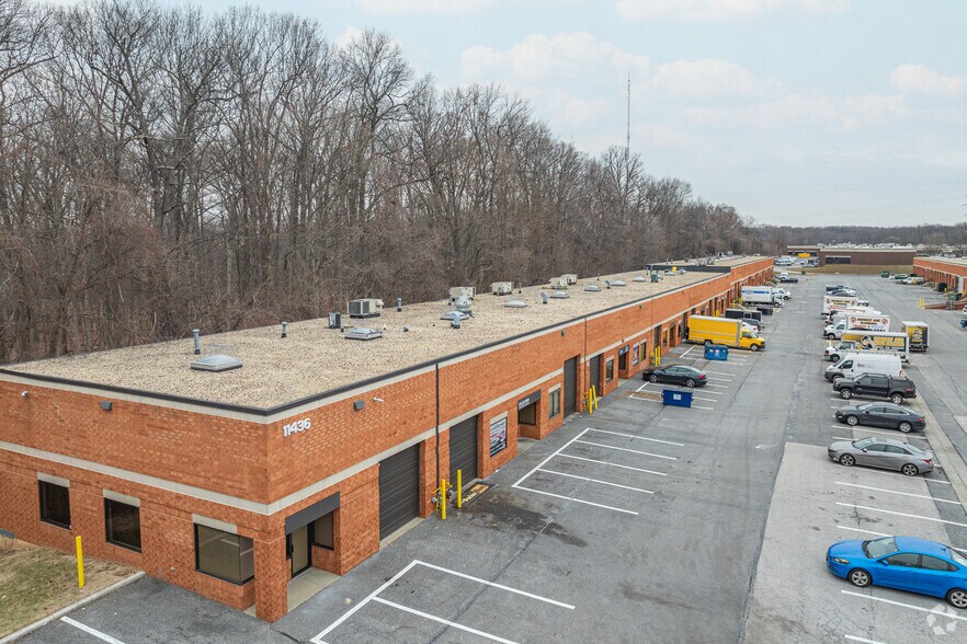 11436 Cronridge Dr, Owings Mills, MD à louer - Photo de l’immeuble – Image 3 sur 6