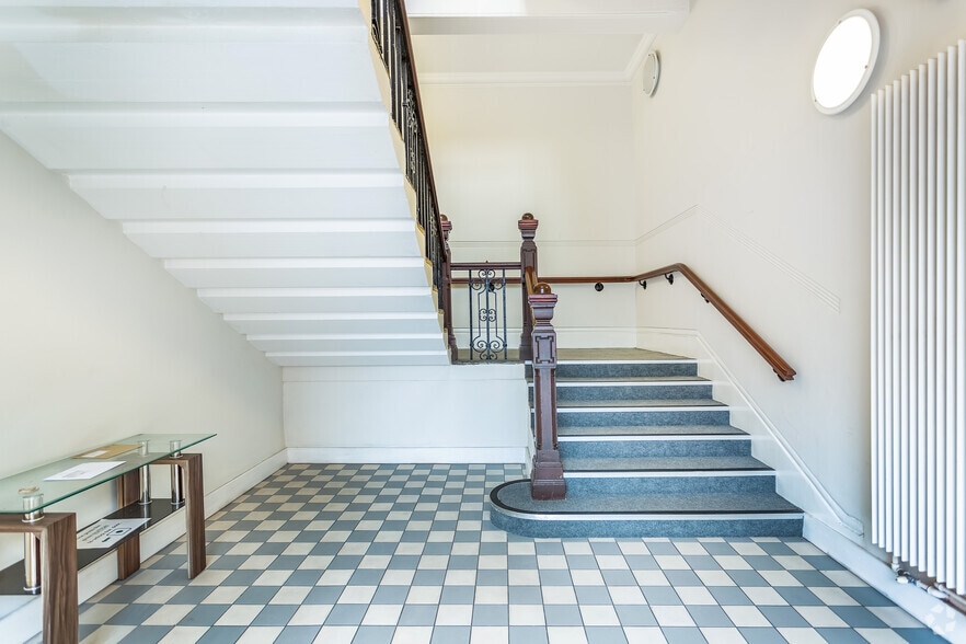 Lugsdale Rd, Widnes à louer - Photo intérieure – Image 2 sur 12