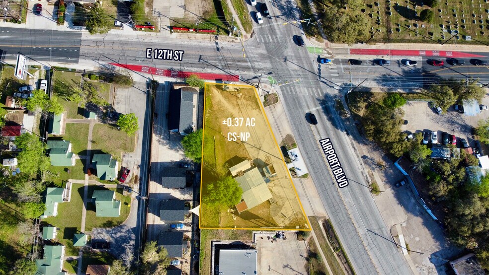 1196 Airport Blvd, Austin, TX à vendre - Photo de l’immeuble – Image 2 sur 6