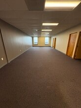 240 Bear Hill Rd, Waltham, MA à louer Photo de l’immeuble– Image 1 sur 2