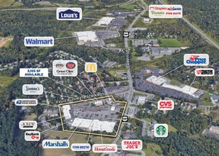 365-380 Feura Bush Rd, Glenmont, NY à louer Photo de l’immeuble– Image 1 sur 2