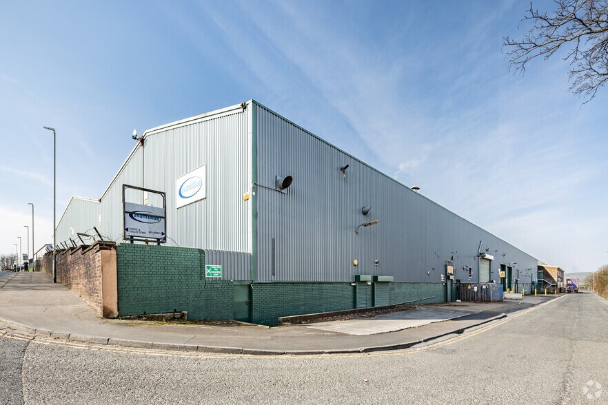 Sefton St, Heywood à louer - Photo principale – Image 1 sur 3