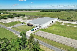 Plus de détails pour 823 Aaron Pky, Centralia, IL - Industriel/Logistique à louer