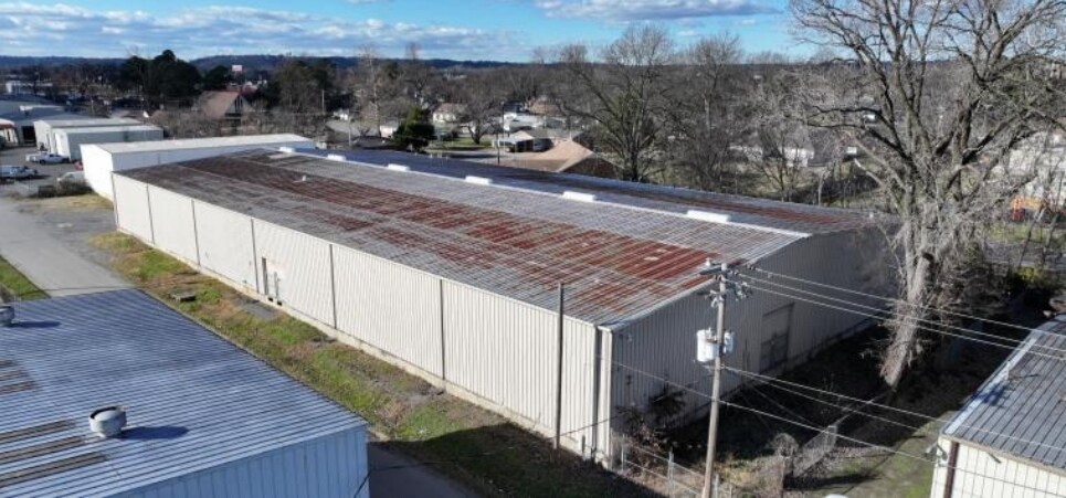 1201 E 5th St, North Little Rock, AR à vendre - Photo de l’immeuble – Image 2 sur 5