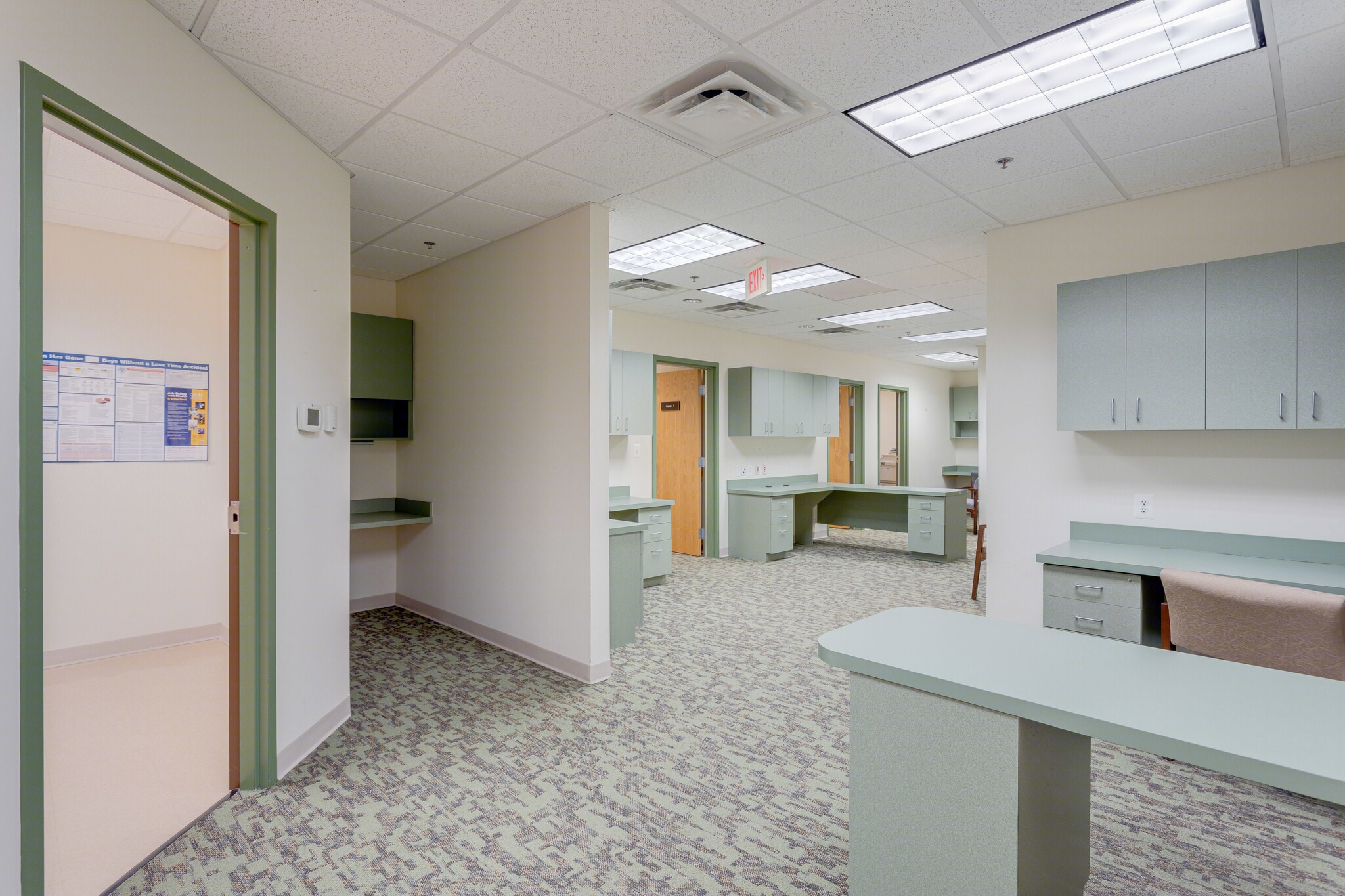 224D Cornwall St NW, Leesburg, VA à louer Photo de l’immeuble– Image 1 sur 9