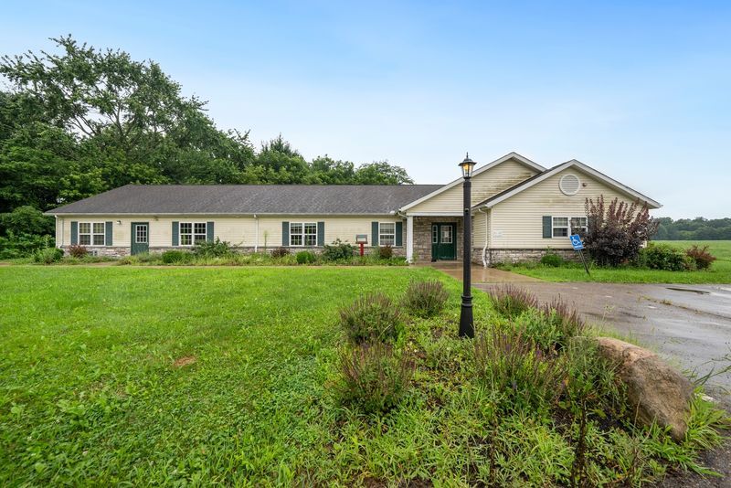 80 Miller St, Centerburg, OH à louer - Photo de l’immeuble – Image 2 sur 45