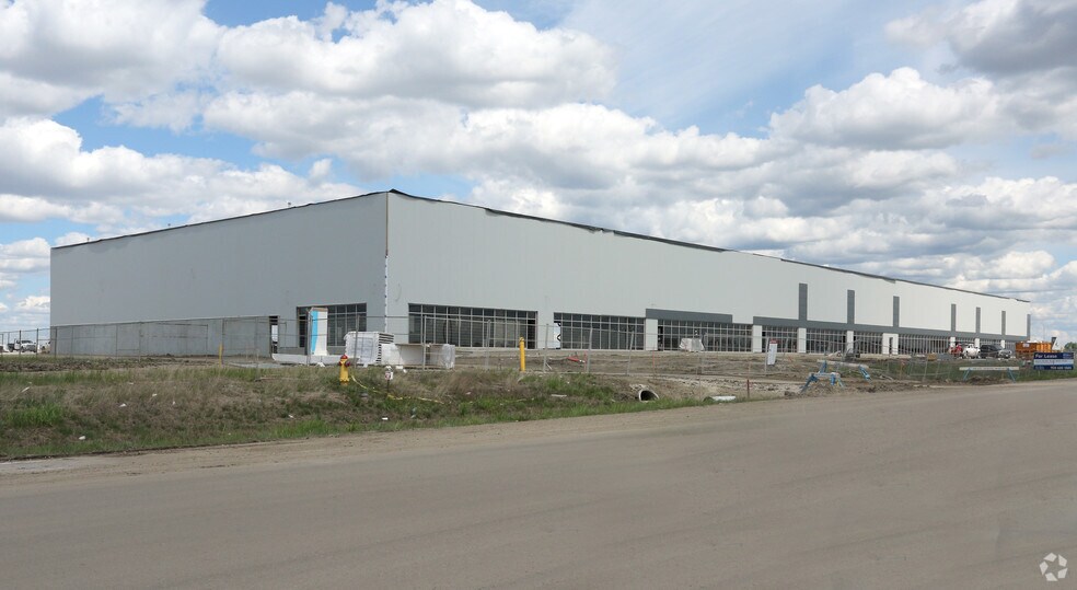 1260 34 Ave, Nisku, AB à louer - Photo de l’immeuble – Image 2 sur 15