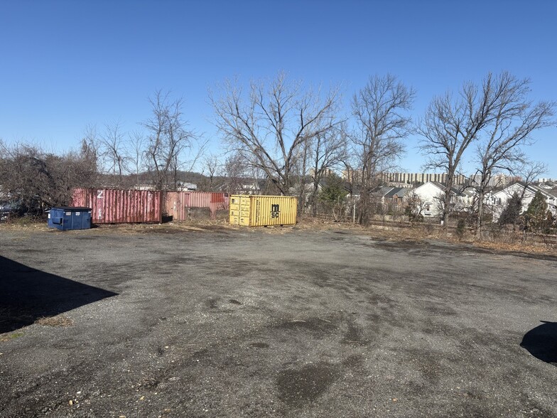 5600 Vine St, Alexandria, VA à louer - Photo de l’immeuble – Image 1 sur 3