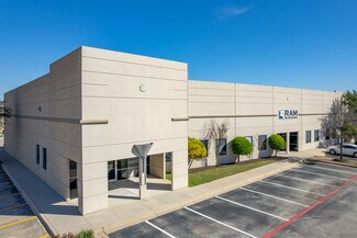 Plus de détails pour 2101 E Saint Elmo Rd, Austin, TX - Local d'activités à louer