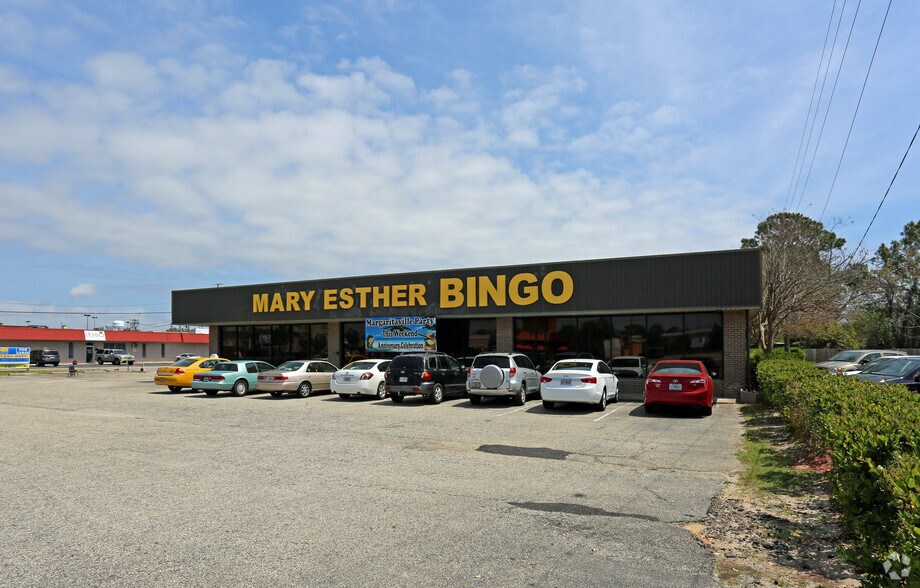 481 Mary Esther Blvd, Mary Esther, FL à louer - Photo de l’immeuble – Image 2 sur 9