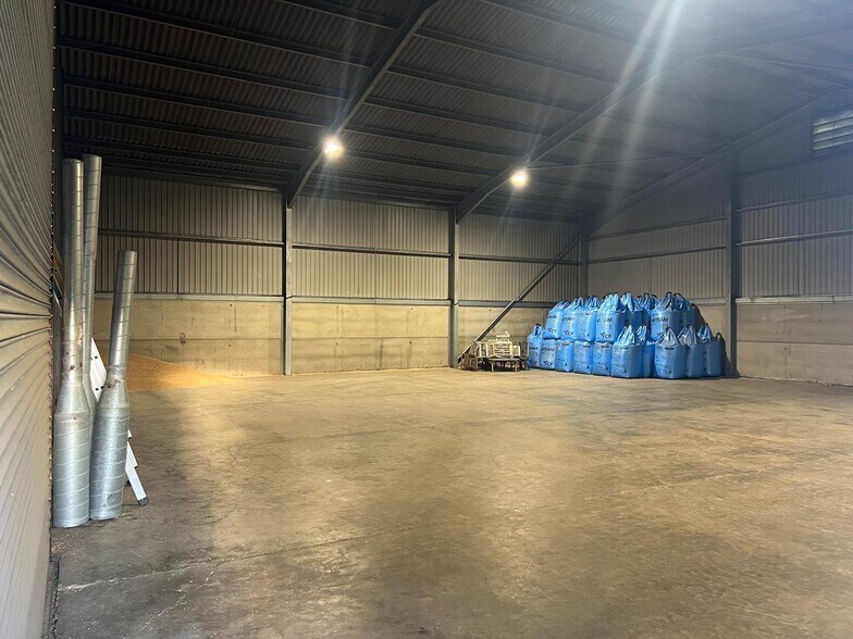 1 Waterditch Barn, Waterditch Ln, Lenham à louer - Photo intérieure – Image 2 sur 4