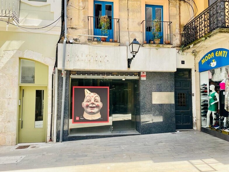 Immeuble residentiel dans Figueres, Gerona à vendre - Photo de l’immeuble – Image 2 sur 21