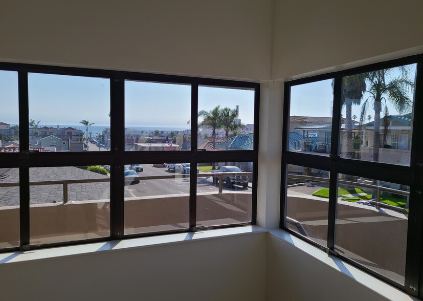 575 Price St, Pismo Beach, CA à louer - Photo intérieure – Image 2 sur 12