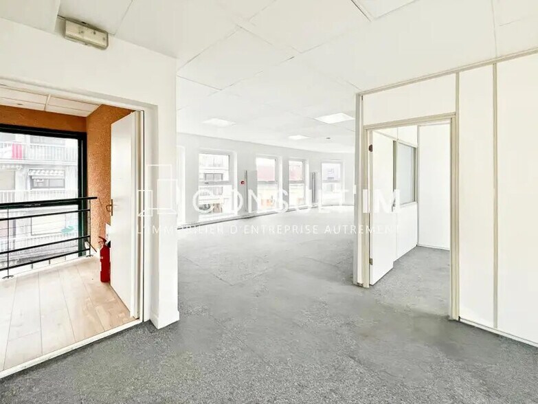 Bureau dans Boulogne-Billancourt à louer - Photo de l’immeuble – Image 2 sur 7