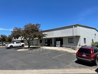 Plus de détails pour 1225 Red Cedar Cir, Fort Collins, CO - Local d'activités à louer