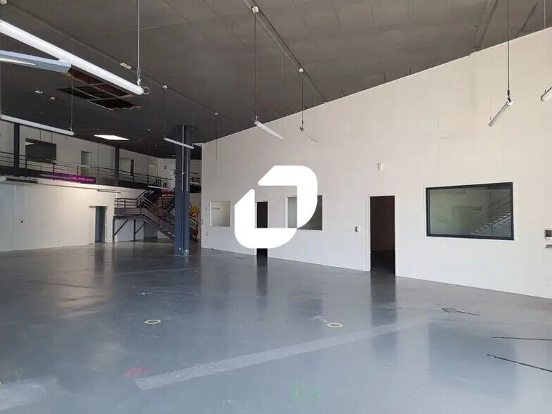 Local commercial dans Mérignac à louer - Photo de l’immeuble – Image 2 sur 12