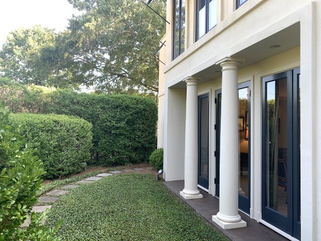 View Photo