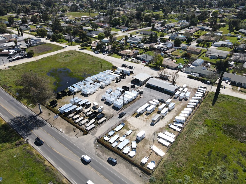 2430 Main St, Ramona, CA à louer - Photo de l’immeuble – Image 2 sur 12