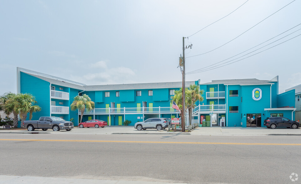 129 Fort Fisher Blvd S, Kure Beach, NC à vendre - Photo de l’immeuble – Image 3 sur 6