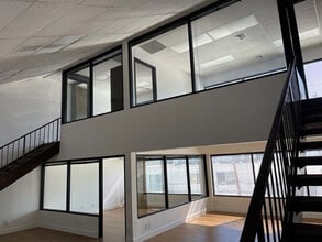 14930 Ventura Blvd, Sherman Oaks, CA à louer Photo intérieure– Image 1 sur 11