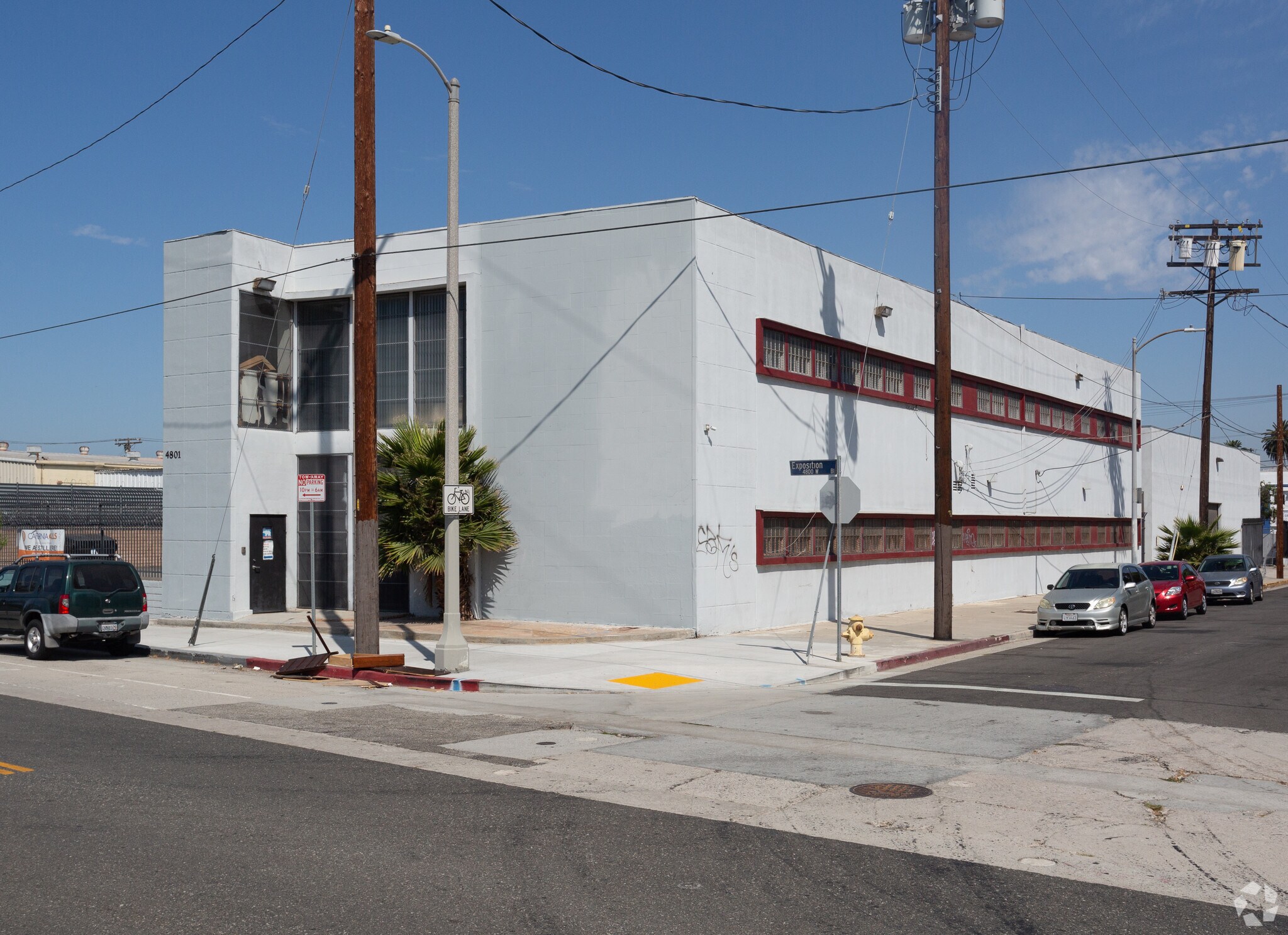 4801 Exposition Blvd, Los Angeles, CA à louer Photo principale– Image 1 sur 9