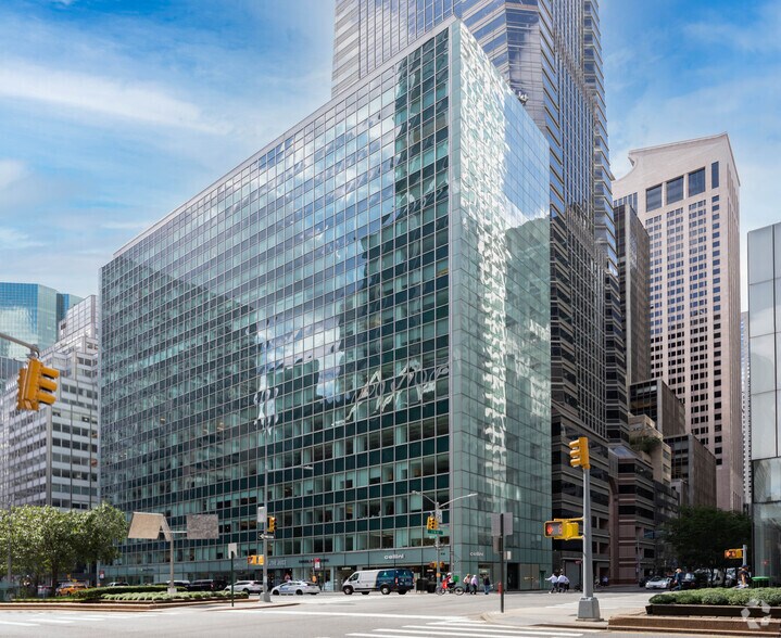 430 Park Ave, New York, NY à louer - Photo principale – Image 1 sur 44