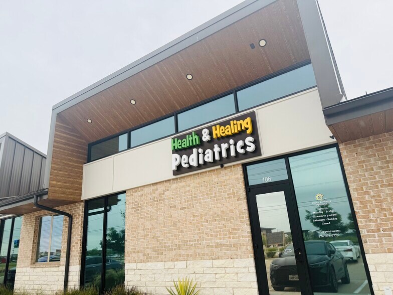 1400 N Coit Rd, McKinney, TX à louer - Photo de l’immeuble – Image 1 sur 22