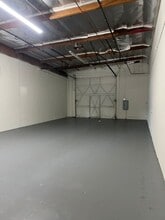 1894 Commercenter West Dr, San Bernardino, CA à louer Photo intérieure– Image 1 sur 6