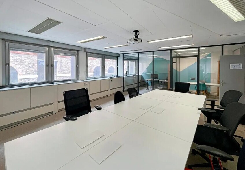 32 Rue De Cambrai, Paris à louer - Photo de l’immeuble – Image 2 sur 16