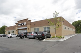 Plus de détails pour 4333 Ball Rd NE, Circle Pines, MN - Local commercial à louer