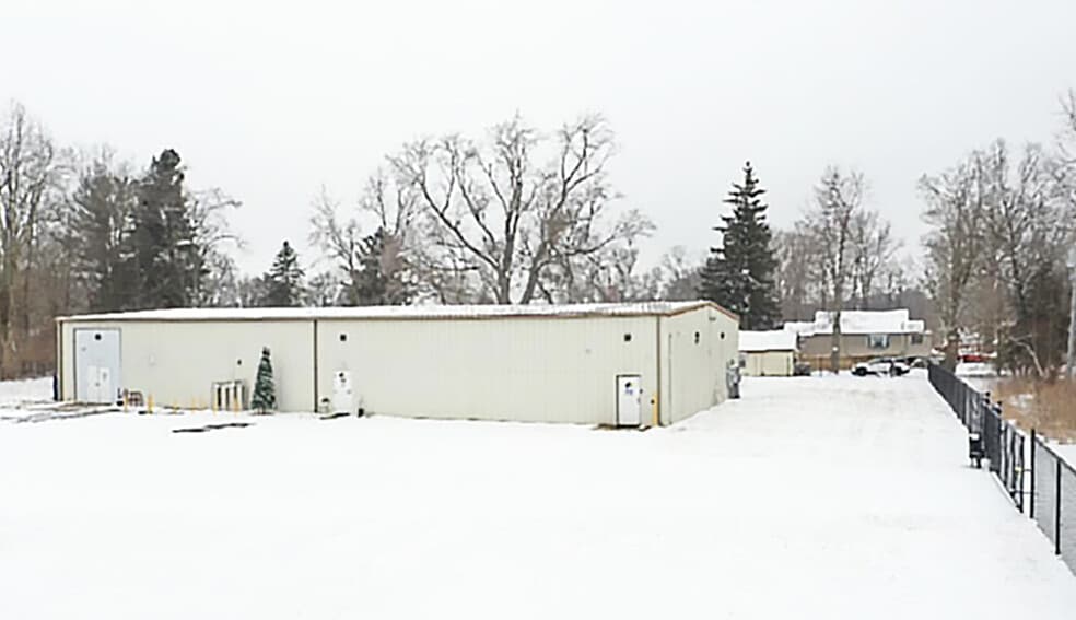1256 Falahee Rd, Jackson, MI à vendre - Photo principale – Image 2 sur 13