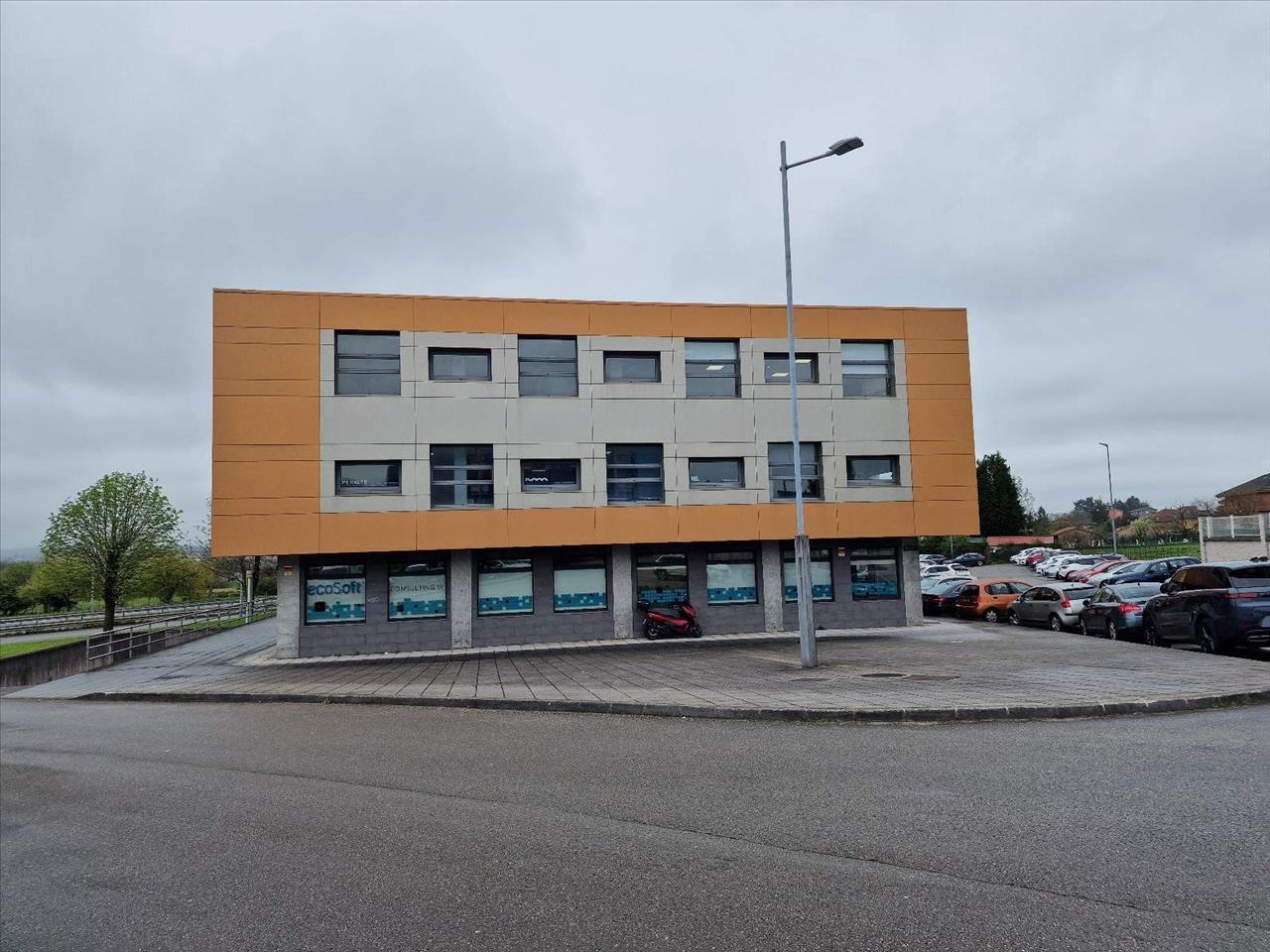 Plaza a Asipo Cl, Llanera, Asturias à vendre Photo de l’immeuble– Image 1 sur 13