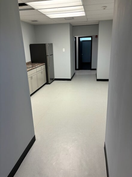 518 Broadway, Monticello, NY à louer - Photo intérieure – Image 2 sur 4