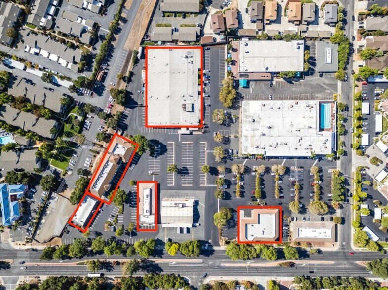 5354-5358 Clayton Rd, Concord, CA à louer - Photo de l’immeuble – Image 3 sur 10