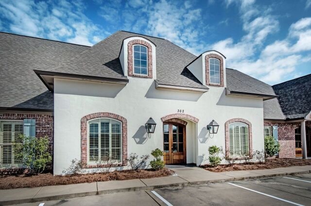 302 Highland Park Cove, Ridgeland, MS à louer - Photo de l’immeuble – Image 3 sur 22